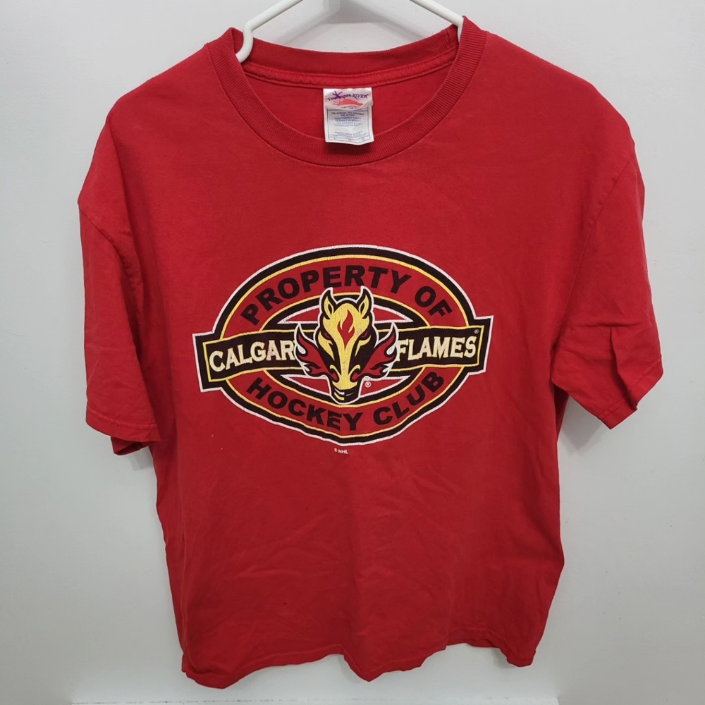 Vintage y2k Calgary flames horse logo tee